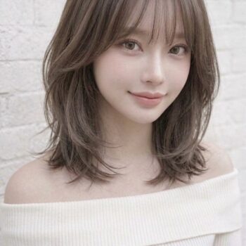 ストレートでも自然な動きが見えるハイレイヤーの横顔イメージ